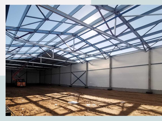 Строительство сенохранилищ в Братске