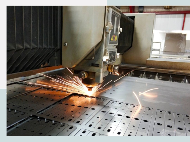 Лазерная резка металла в Братске от 612 руб.